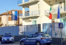 Taurianova, arrestato 25enne per spaccio: sequestrati contanti e sostanza stupefacente