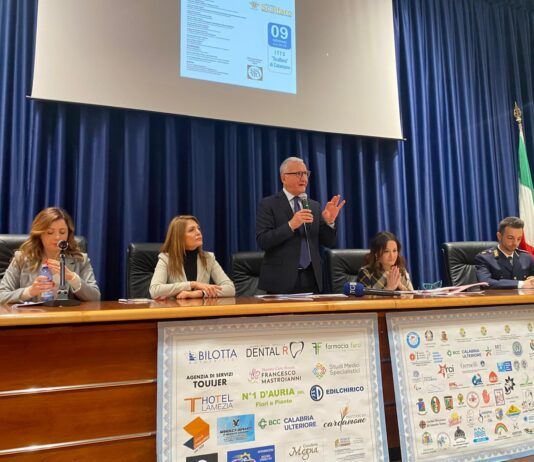 Bullismo, cyberbullismo e violenza di genere: vittime, forze dell’ordine e magistratura a scuola con il progetto “Chiedimi se sono felice”