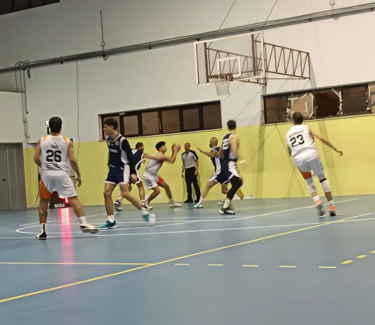 La Pirossigeno Cosenza Basket vince a Reggio contro la Viola basket