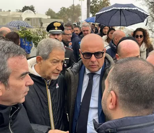 Maltempo in Calabria, Occhiuto: “La prevenzione ha funzionato, ora servono grandi opere per la difesa delle coste”