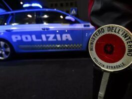 Camionista ubriaco semina il panico in autostrada tra Mileto e Rosarno: fermato e denunciato dalla Polizia Stradale