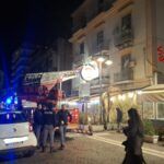 Incendio in un appartamento nella notte di ieri: evacuato un intero stabile, due persone salvate