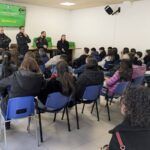 Carabinieri in cattedra con gli studenti: focus su bullismo e cyberbullismo