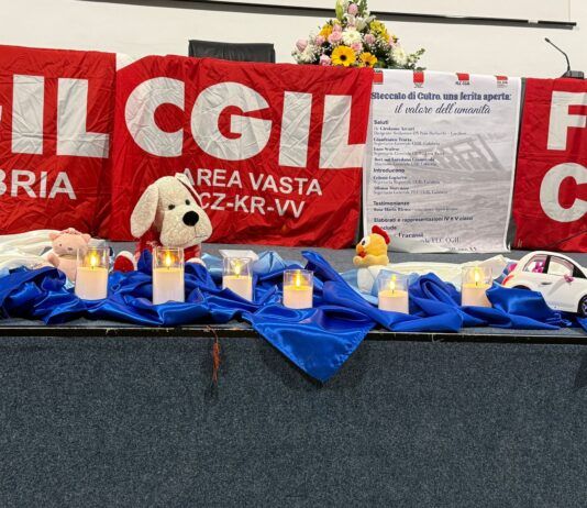 La memoria come responsabilità collettiva. Iniziativa della Cgil Calabria a Crotone in ricordo delle vittime di Steccato di Cutro