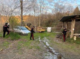 Discarica abusiva sequestrata dai Carabinieri, denunciati padre e figlio