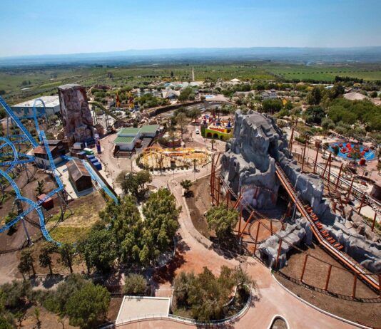 Sequestrato il parco acquatico Etnaland – gravi violazioni ambientali: rifiuti bruciati e interrati