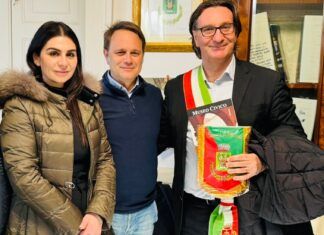 Niscemi, il Vicesindaco di Gioia Tauro e l’Assessore all’Istruzione in visita agli istituti colpiti dalle recenti criticità