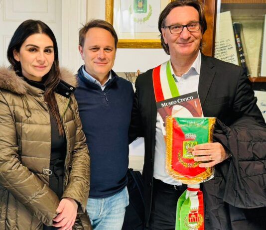 Niscemi, il Vicesindaco di Gioia Tauro e l’Assessore all’Istruzione in visita agli istituti colpiti dalle recenti criticità