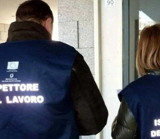 Lavoro nero nella Piana di Gioia Tauro: raffica di sospensioni e sanzioni