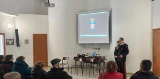 Truffe agli anziani, i Carabinieri mettono in guardia i cittadini: incontro a Campo Calabro