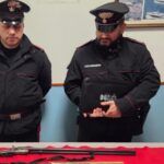 Scoperto arsenale clandestino in casa: denunciato un uomo
