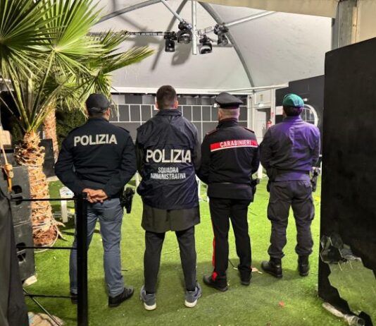 Sicurezza nei locali della movida: maxi controllo interforze e sanzioni in discoteca