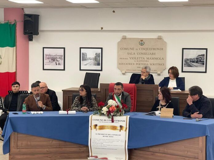 cittadinanza cinquefrondi