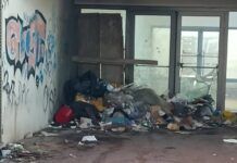 Rosarno, degrado al terminal bus della stazione: la denuncia del consigliere Italiano