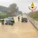 Calabria travolta dal maltempo: fiumi esondati, frane e oltre 100 interventi dei Vigili del Fuoco