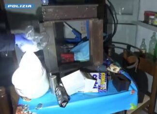 Maxi-operazione antimafia: 54 misure cautelari per droga, armi da guerra, estorsioni e tentati omicidi