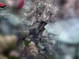 Aspromonte, scoperto arsenale nascosto: fucili e munizioni pronti all’uso