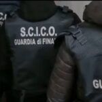 Mafia ed estorsioni, 46 indagati: cellulari in carcere per gestire i traffici e contatti con l’esterno