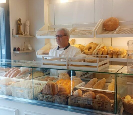 “Legge sul pane: solo vero fresco, stop a precotto e surgelato”