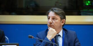 Minacce alla sindaca di Gioia Tauro, Tridico: “Chi intimidisce la famiglia è un vigliacco. Simona Scarcella non è sola”