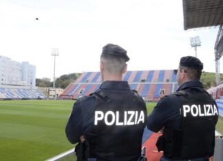 Disordini dopo Crotone-Salernitana, quattro DASPO emessi dalla Polizia di Stato