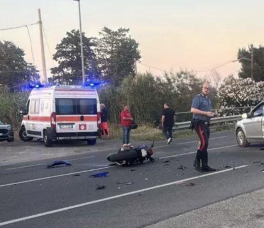 Scontro tra auto e moto – morto un 33enne