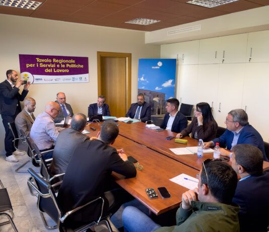 Tirocinanti di Inclusione Sociale, vertice in Regione: impegno per il sostegno al reddito degli esclusi