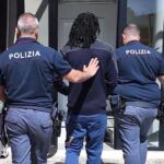 Aggressioni e allarme sicurezza: trasferito al CPR cittadino straniero