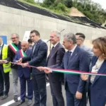 Trasversale delle Serre, Salvini inaugura nuovo tratto: “Opera attesa dal 1966, cambierà la Calabria”