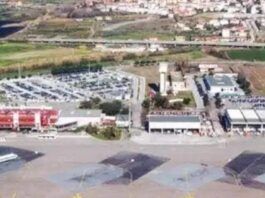Accoltellamento all’aeroporto di Lamezia, il pilota è fuori pericolo: individuato il presunto responsabile