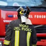 Calabria, quattro corpi carbonizzati in un’auto sulla Statale 106: indagini in corso