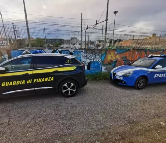 Bar incendiato per incassare l’assicurazione: cinque arresti