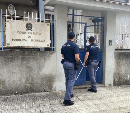 Denunciati tre minorenni per porto abusivo di armi e oggetti atti ad offendere