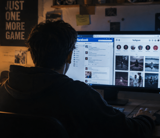 Discorsi d’odio, oltre il 70% corre sul web: la Calabria tra invisibilità e discriminazioni poco denunciate