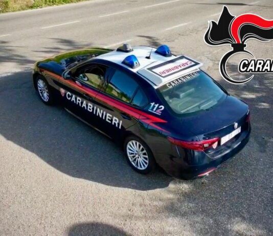 Condannato per maltrattamenti e altri reati: ai domiciliari dopo il rigetto dell’affidamento ai servizi sociali