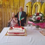Rosarno festeggia i 100 anni di Angela Tropea: gli auguri dell’Amministrazione comunale