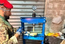 Aspromonte, scoperto laboratorio della cocaina in un rudere: sequestrate presse e sostanza da taglio