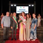 Miss Mondo Calabria – A Terranova Sappo Minulio vince Marta Maria Deni