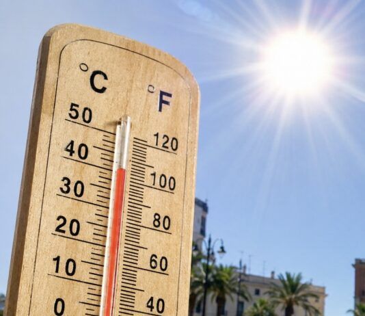 Caldo record, il Comune di Reggio apre quattro oasi climatizzate per aiutare i cittadini più fragili