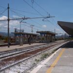 Schiaffeggiata mentre controlla il biglietto: capotreno finisce in ospedale
