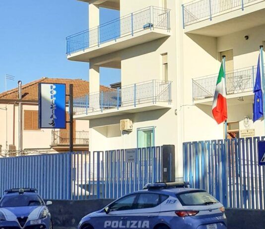 Palmi – Viola il divieto di avvicinamento alla madre: arrestato 22enne