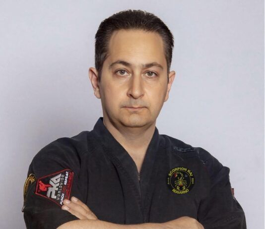 Il Maestro Arturo Messina rappresenta l’Italia in Brasile: il 7° Dan di Rosarno entra nel prestigioso Black Belt Book