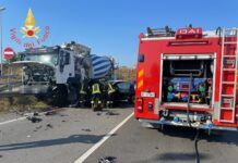 Incidente su SS 106: disagi alla circolazione, strada chiusa al traffico