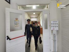 Reddito di cittadinanza con tre false identità: sequestrati oltre 12.500 euro