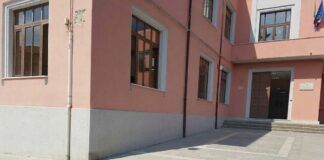 Rosarno – I.C. Marvasi-Vizzone, grande festa per l’arrivo del nuovo dirigente Domenico Mammola: “Il richiamo di casa è stato forte”