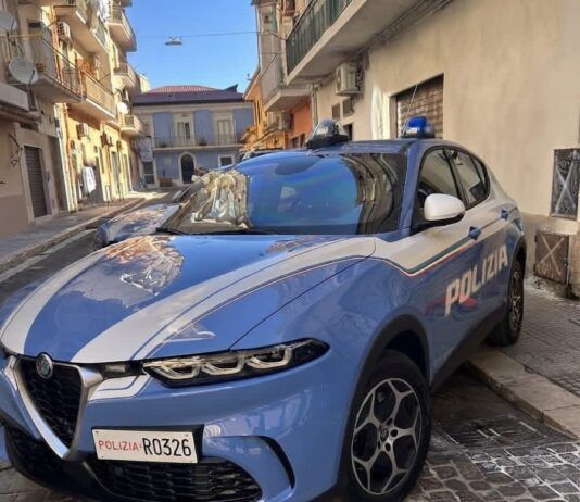 Controlli antidroga della Polizia: un arresto e una denuncia per spaccio