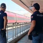 Fugge alla vista della Polizia: arrestato giovane con pistola clandestina