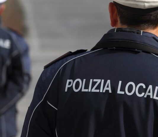 Confconsumatori Calabria diffida il Comune di Palmi: «Verificare le circolari ministeriali prima di sanzionare gli automobilisti»