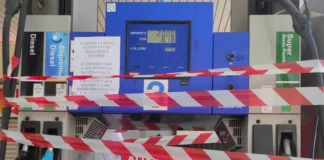 Distributori a secco dopo la protesta degli agricoltori: lunghe code per il carburante